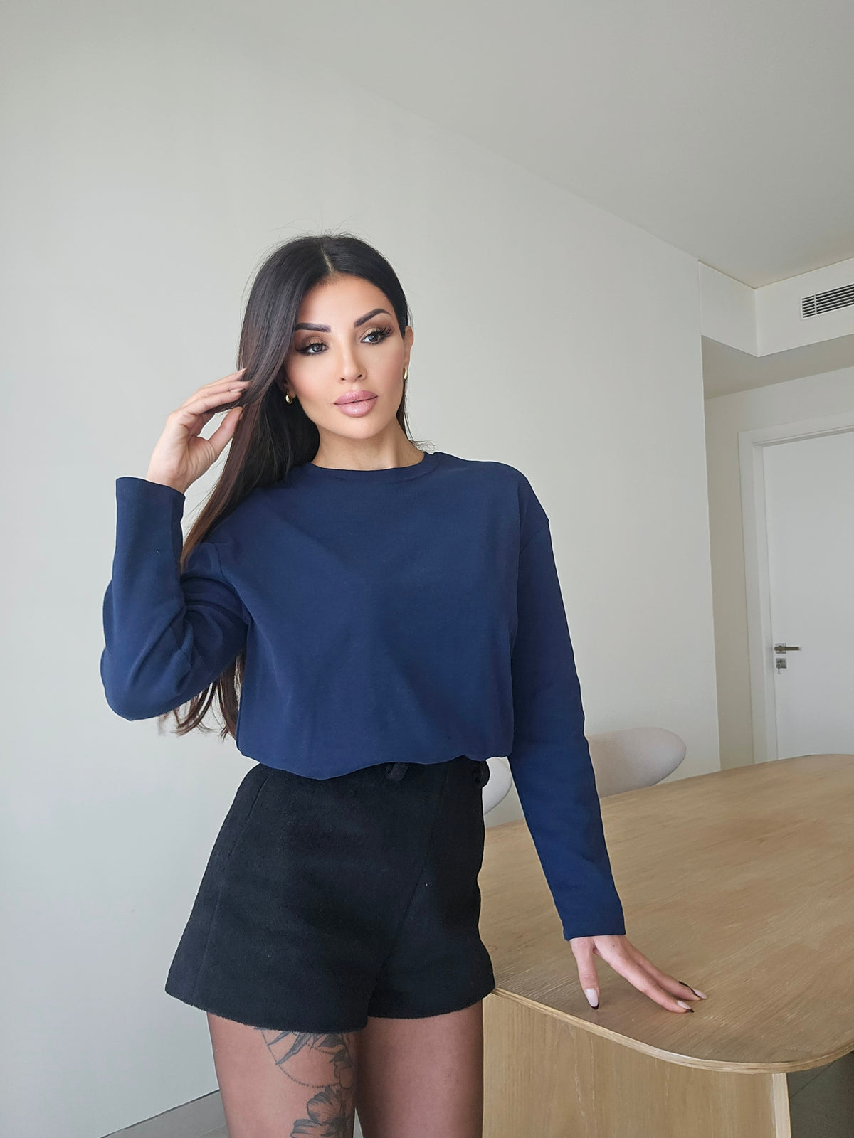 Long-sleeve crewneck cotton top