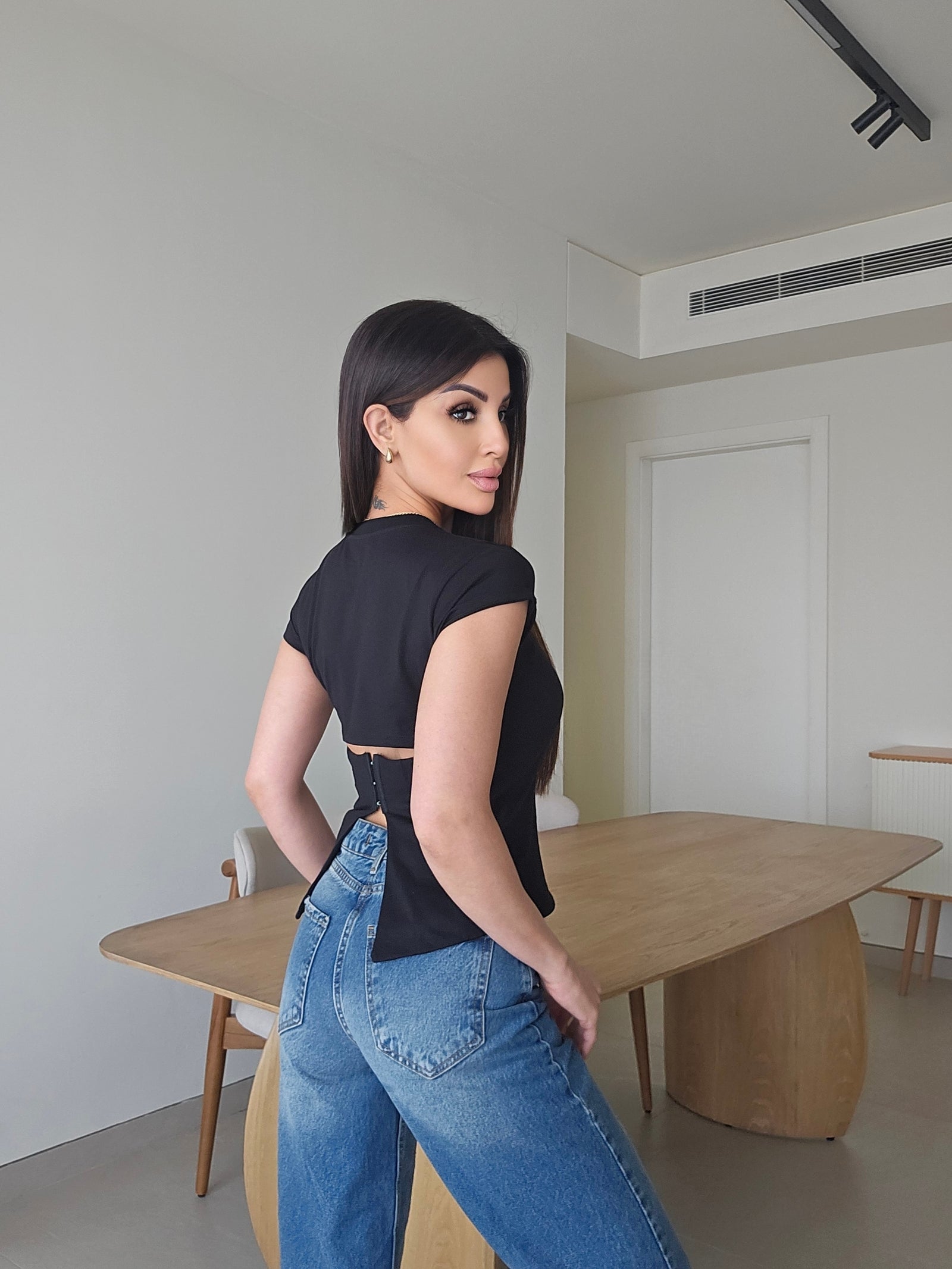 Open back