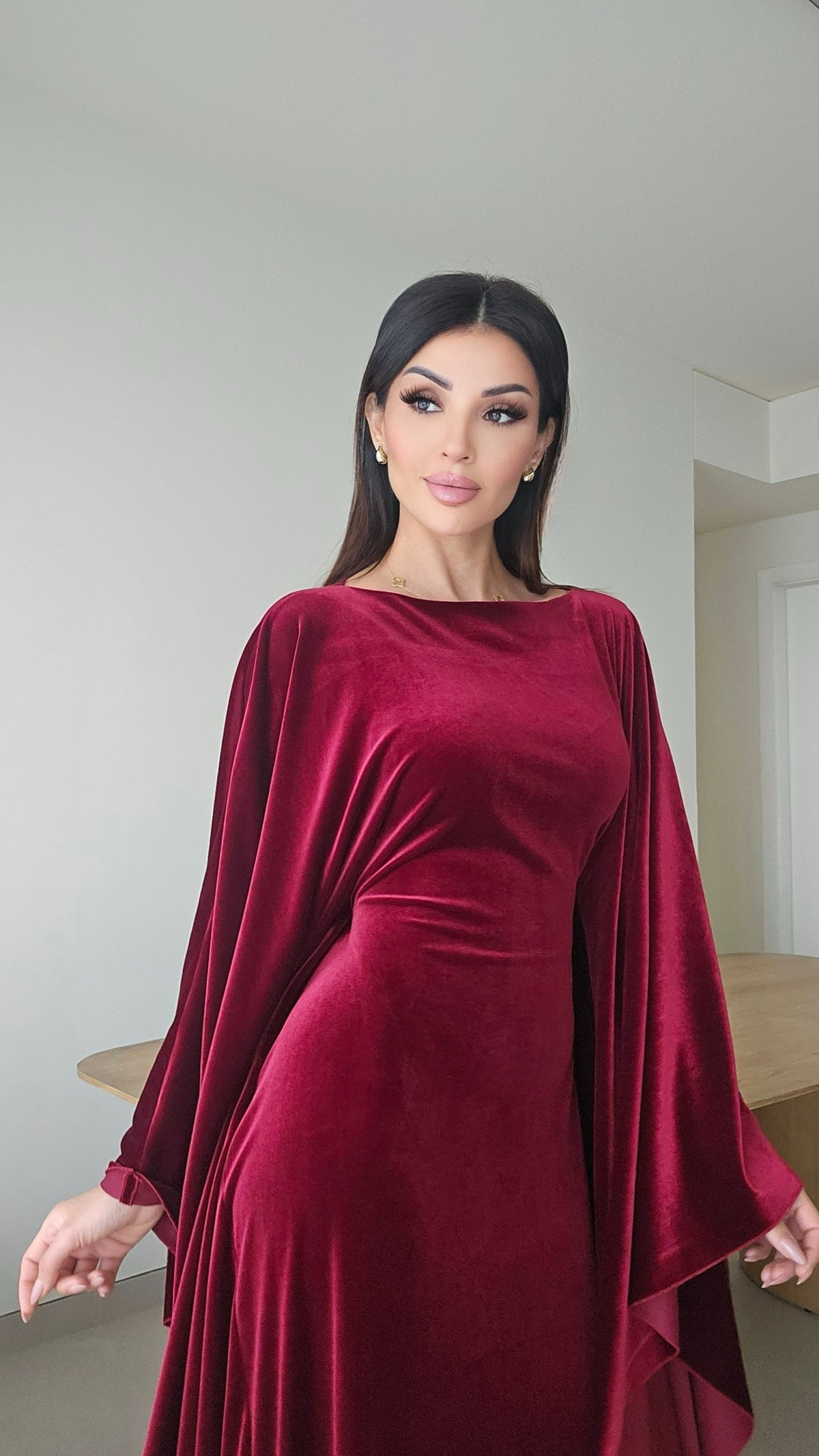 Butterfly abaya dress (pure velvet)
