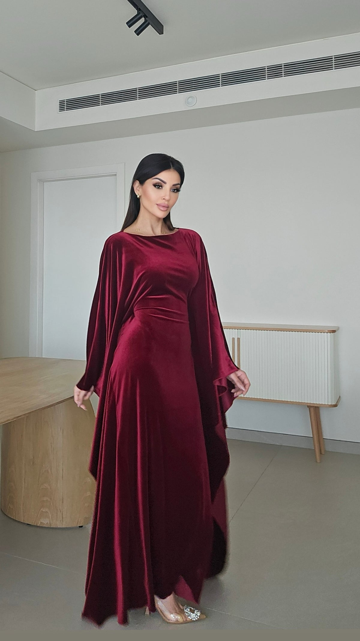 Butterfly abaya dress (pure velvet)